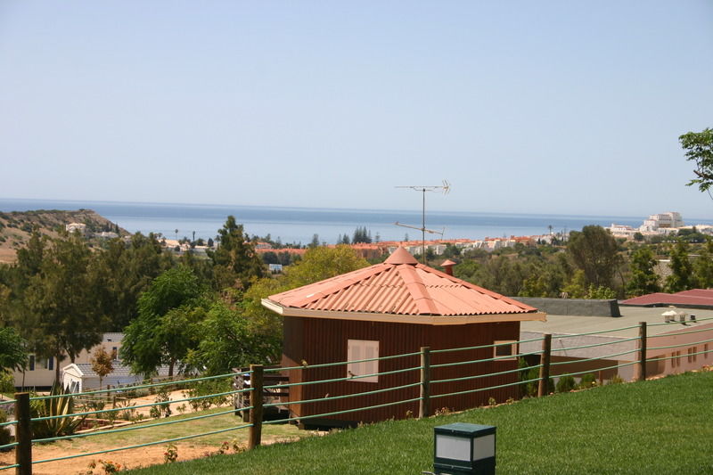 Parque De Campismo Orbitur Valverde Kemping