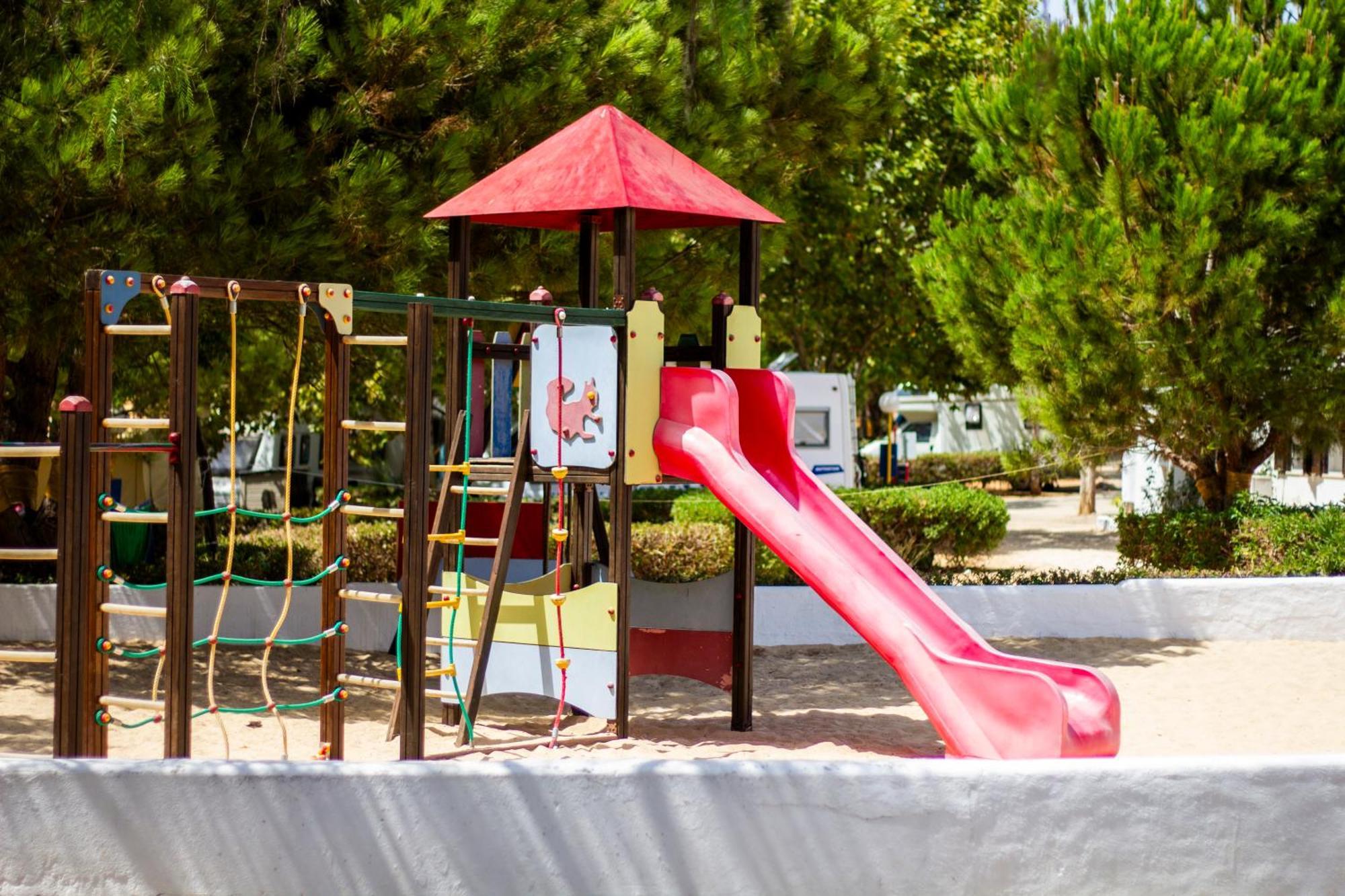 Parque de Campismo Parque De Campismo Orbitur Valverde Luz